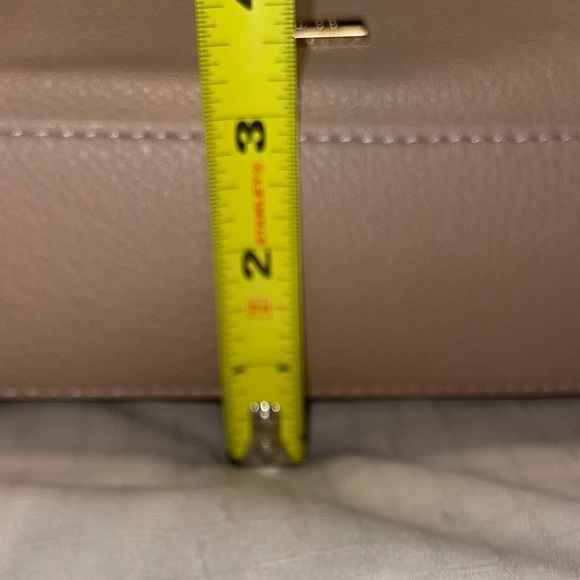 Vegan Leather Handbag & Cosmetic Bag 2-Piece Set - Picture 9 of 14